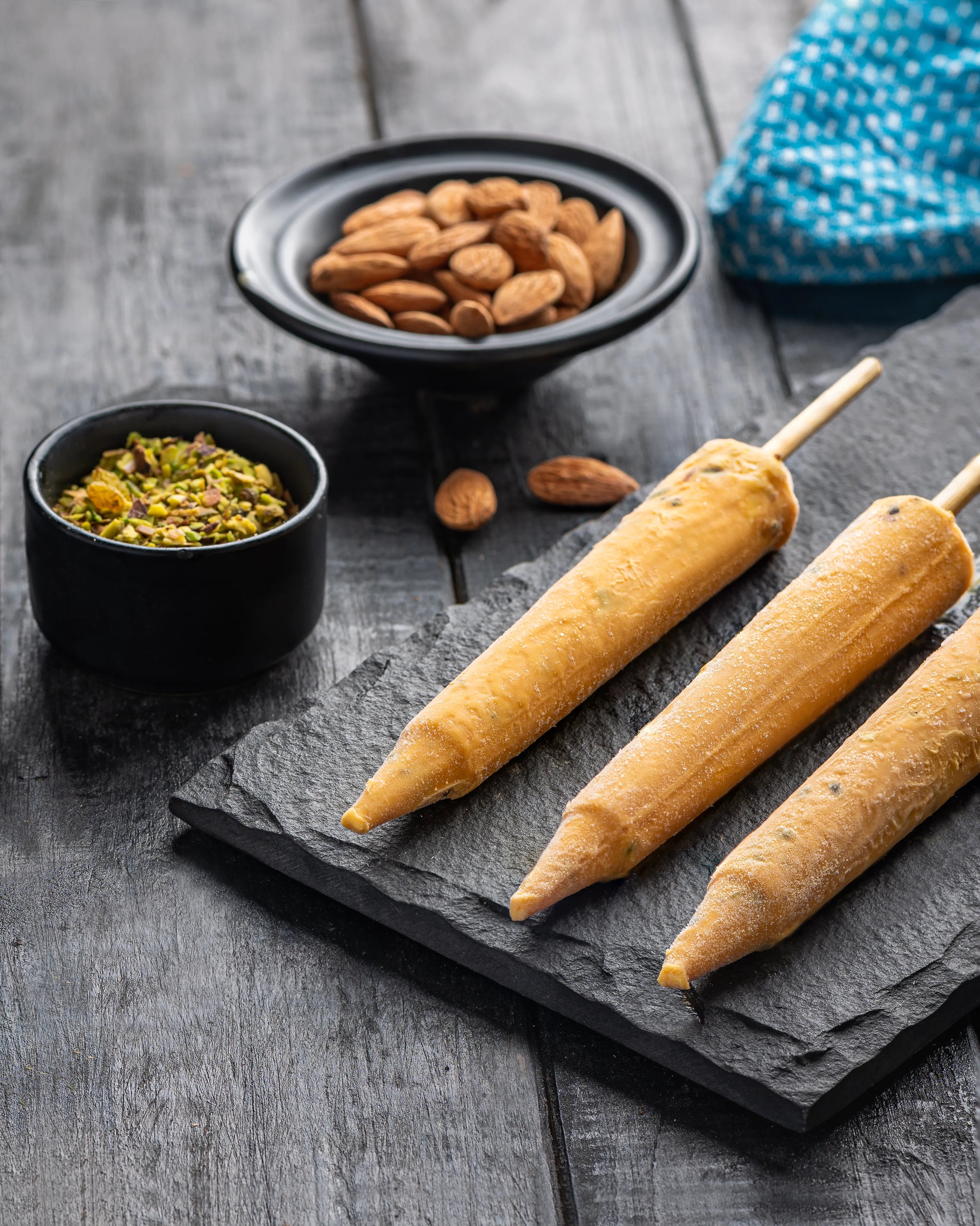 Stick Kesar Pista Kulfi